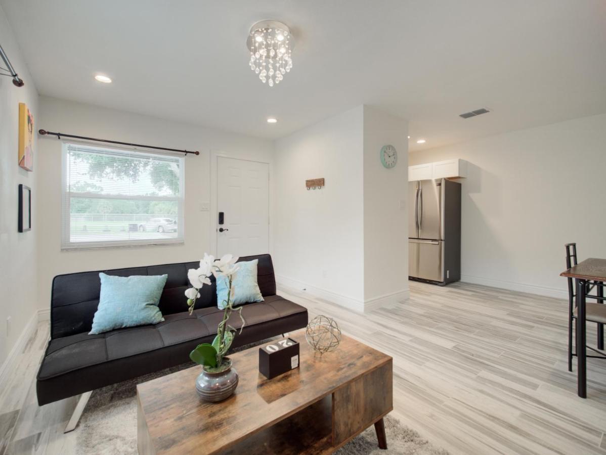 Modern Bayshore Home 50 Tampa Exterior photo