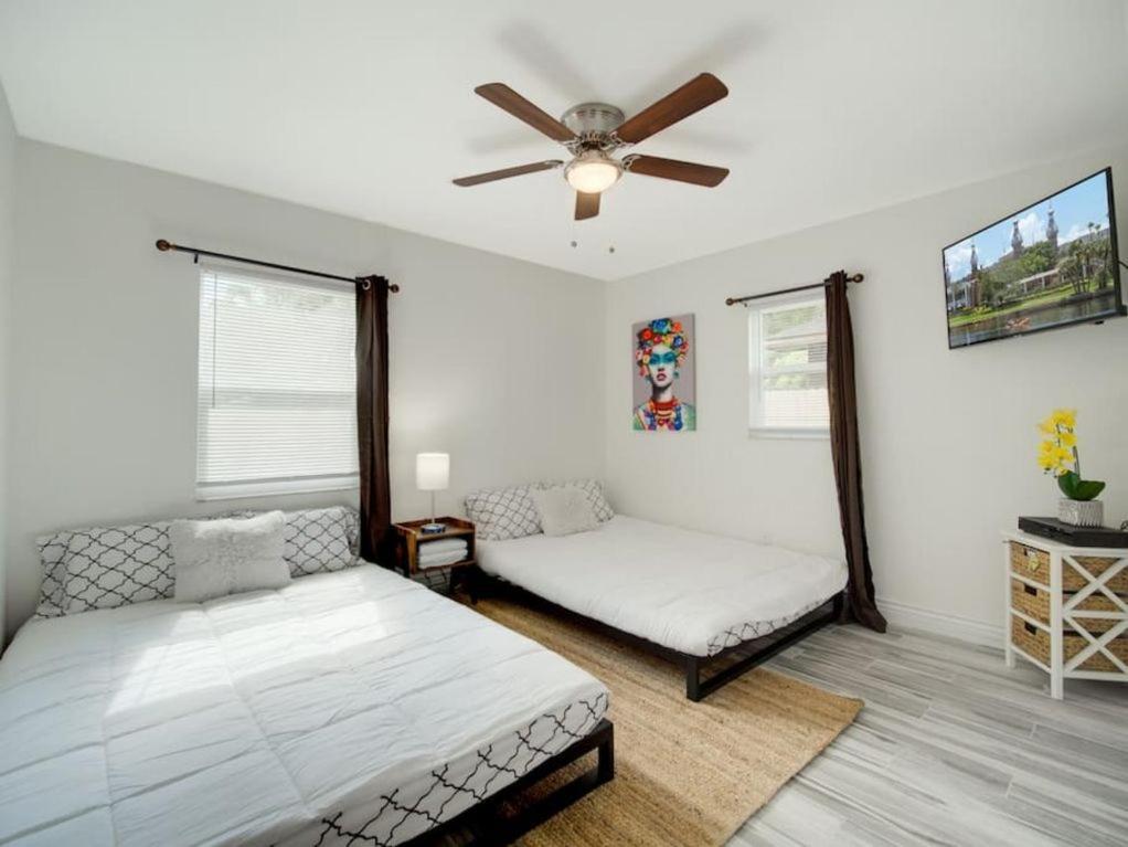 Modern Bayshore Home 50 Tampa Exterior photo