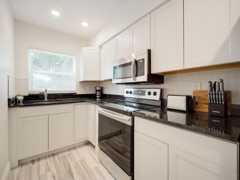 Modern Bayshore Home 50 Tampa Exterior photo