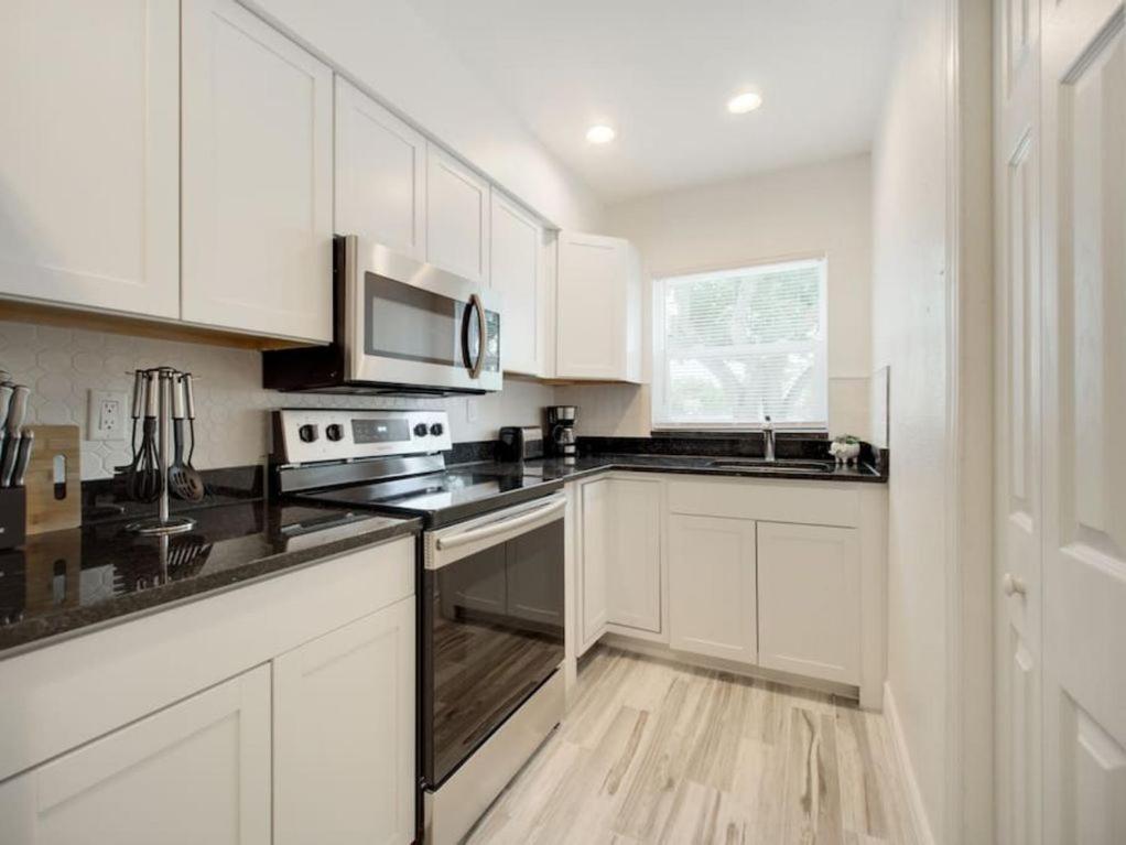 Modern Bayshore Home 50 Tampa Exterior photo