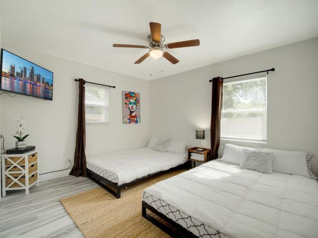 Modern Bayshore Home 50 Tampa Exterior photo